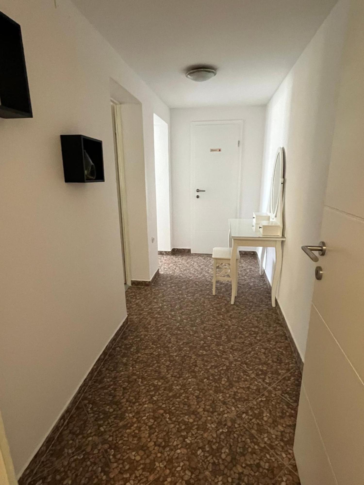Apartments Adria ซริกเวนิซา ภายนอก รูปภาพ